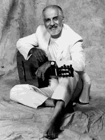 OSCAR CASTRO-NEVES: Brazilian guitarist, composer and arranger